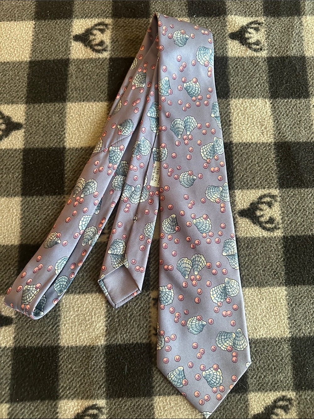 Hermes Lilac Silk Tie with Pink Dot and Blue Shell Pattern